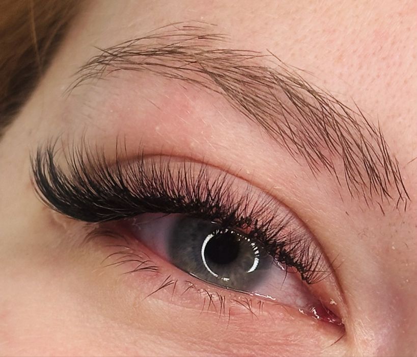 Przedłużanie rzęs