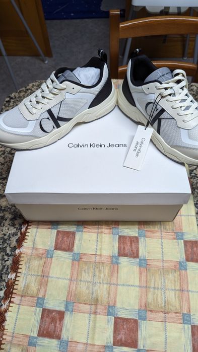 Tênis Calvin Klein