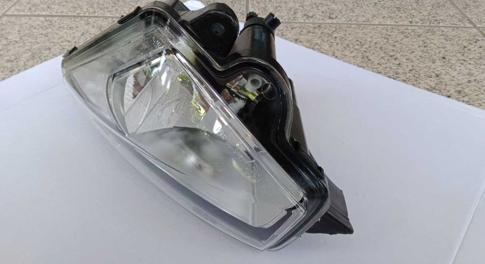 Farolim frontal esquerdo Moto BMW C600, ano 2012
