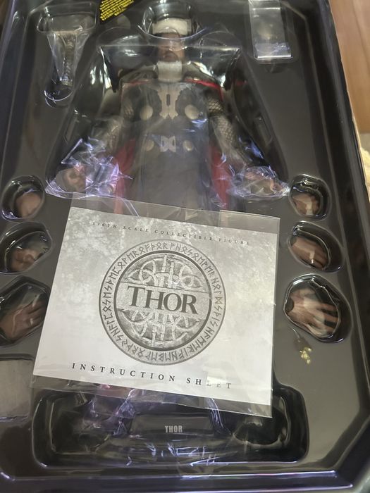 Thor - Mroczny Świat Hot toys mms224