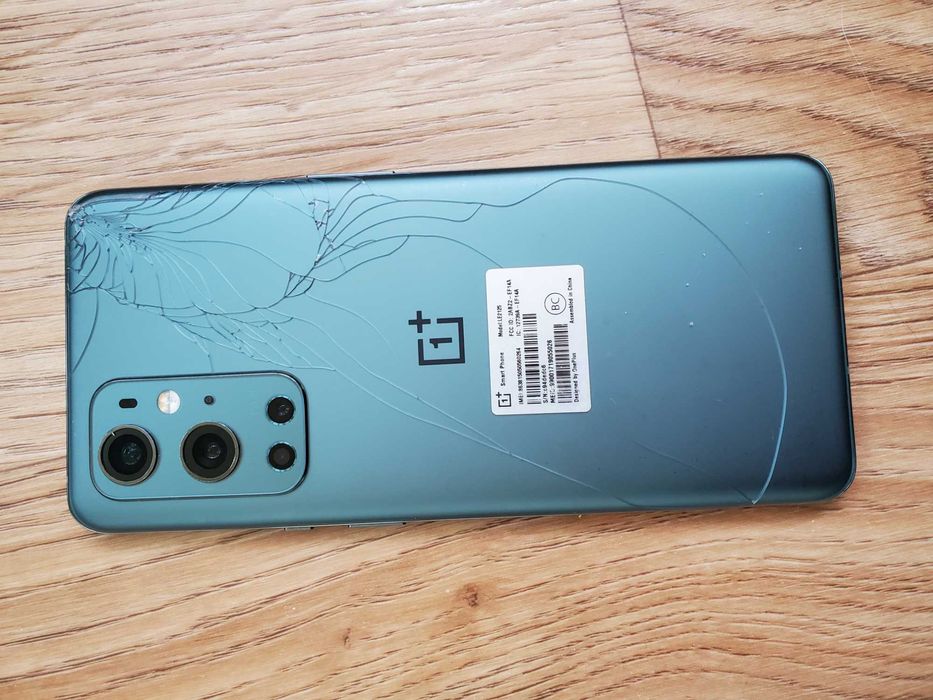 Oneplus 9 pro  LE2125 256Гб