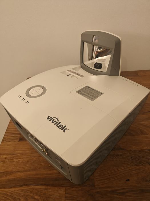 FULL HD Vivitek d758usti krótkoogniskowy 3d projektor HDMI rzutnik