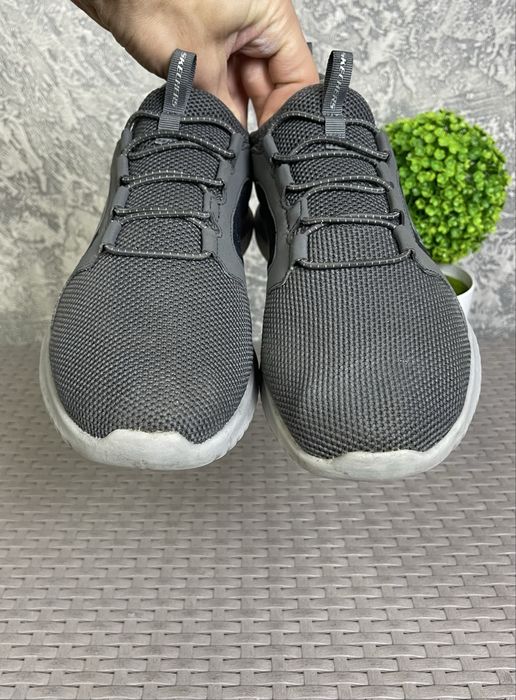Skechers кроссовки 43 размер спортивные серые