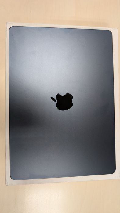 Laptop Apple A3113 13,6 Apple M3 16GB/512GB