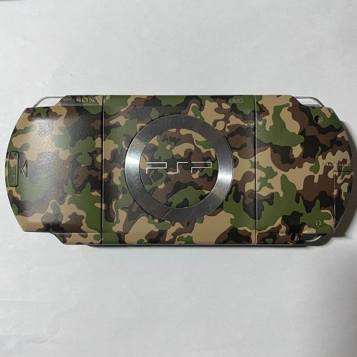 Psp edição colecionador metal gear solid s/caixa funciona 100%
