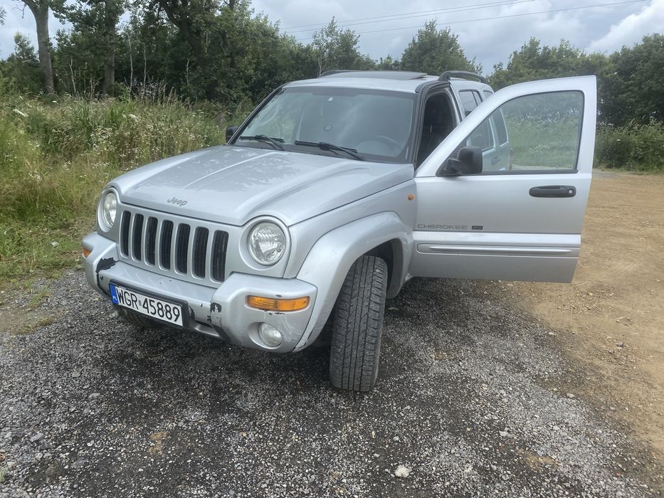 Jeep Cherokee