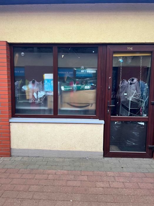 Lokal handlowy usługowy biuro 38 m2 pawilon na sprzedaż Tobruk