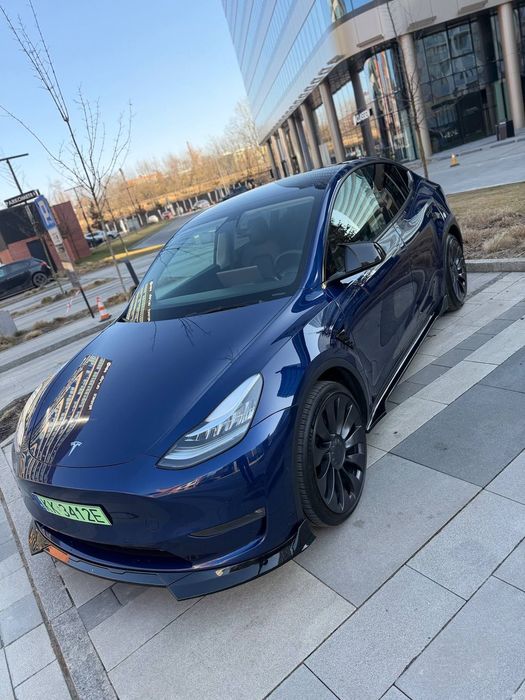 Tesla Y Tesla Model Y DualMotor LongRange AWD