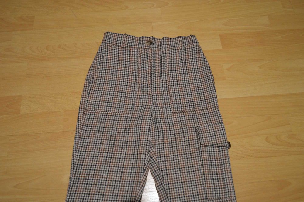Spodnie damskie  C&A 34 w kratkę