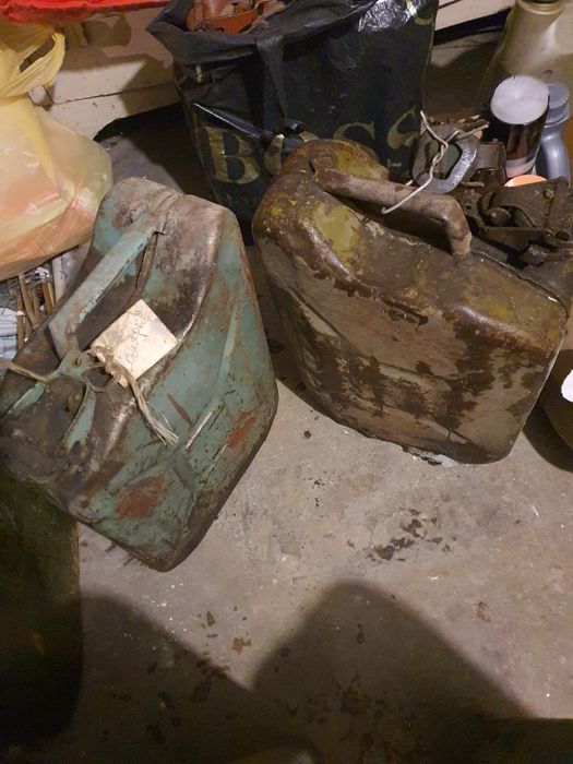 Каністра радянська для пального