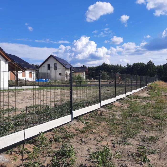 Ogrodzenie panelowe z montazem komplet z montazem betonem i dostawa