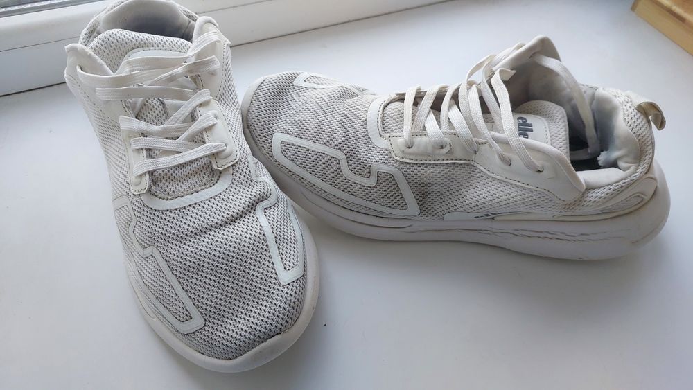 Кроссовки Ellesse (белые текстильные)
