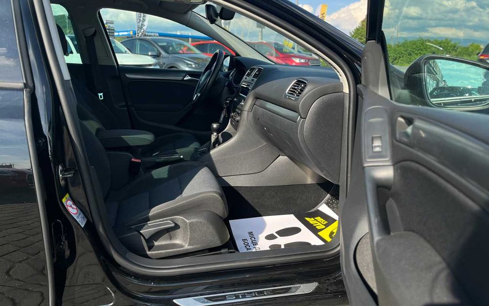Volkswagen Golf 2011