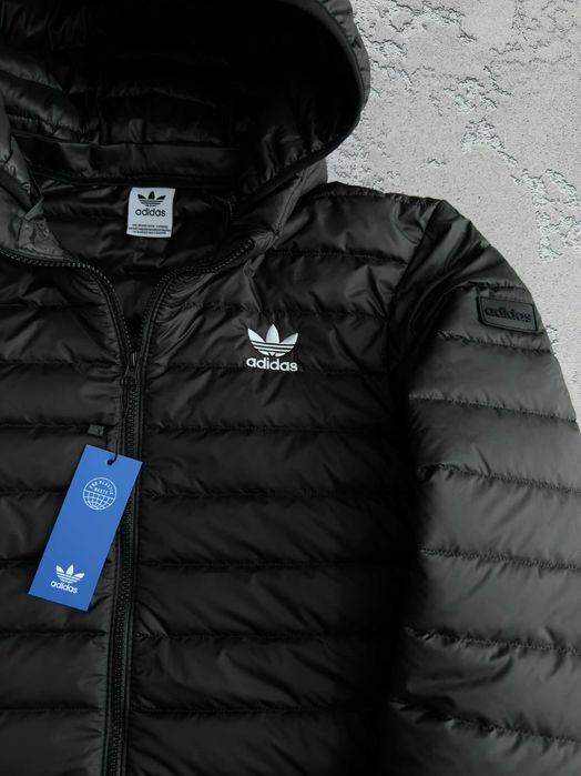 Куртка мужская Adidas до 0°С демисезонная с капюшоном адидас черная