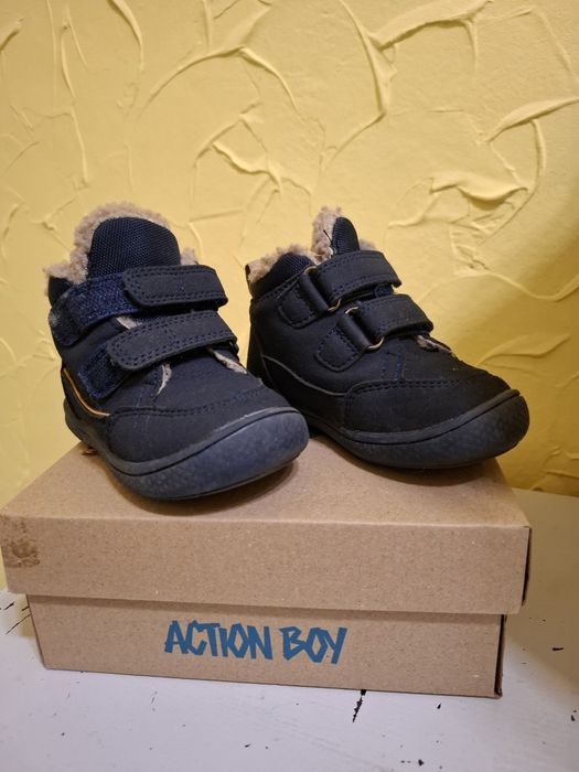 Buty ocieplane rozmiar 22