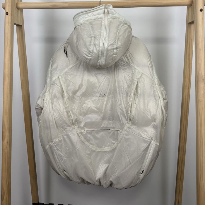 Oakley Latitude Soar Puffer Jacket