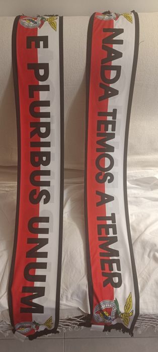 2 cachecois do Benfica em poliester