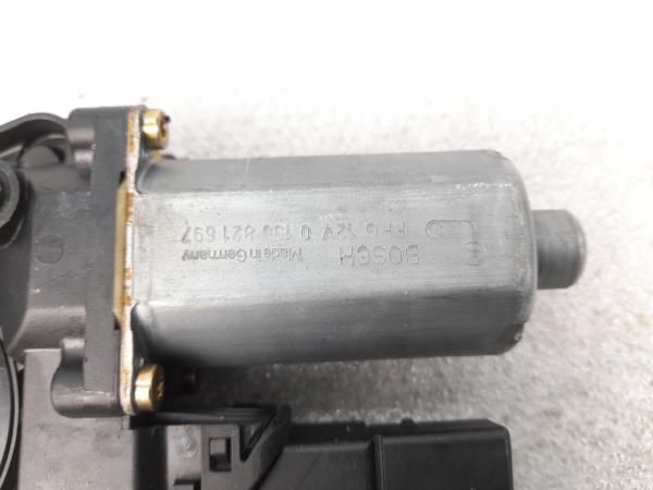 Motor vidro trás esquerdo VOLKSWAGEN Passat (3B2)