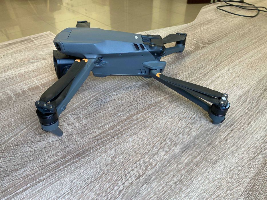 Квадрокоптер DJI Mavic 3 Pro Б/У | З акаунтом | Прив'язаний до пульта | Обмеження для польотів знят