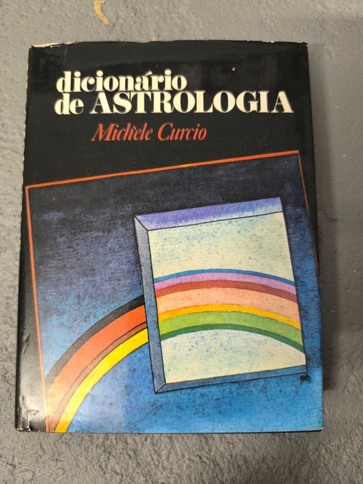 Dicionário de Astrologia – Michele Curcio