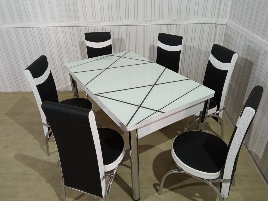 Столи на кухню, скло, малюнок 3d, ціна за комплект