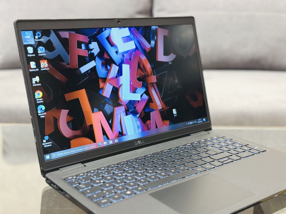 Dell 3520/FHD/IPS/ i5-1135G7/4.2 GHz/8 ГБ/SSD 256/Iris Xe Graphics