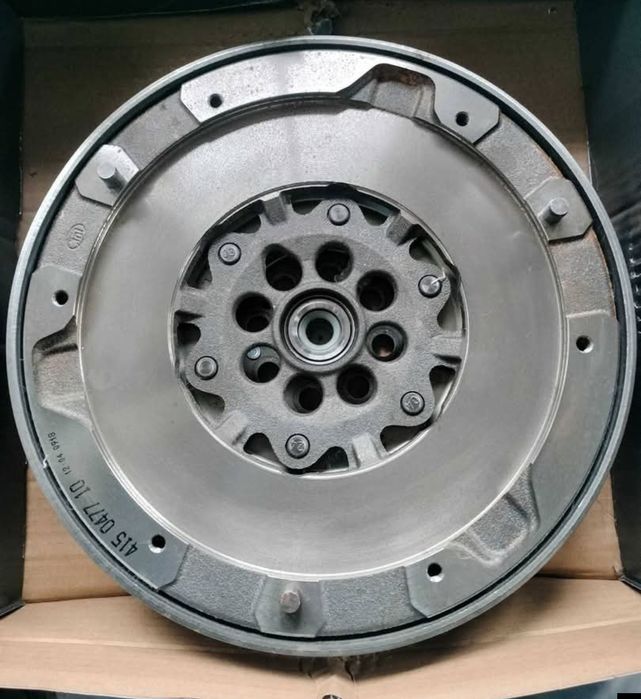 Kit de Embraiagem + Volante Bimassa BMW 2.0 D, N47 e B47 (NOVO)