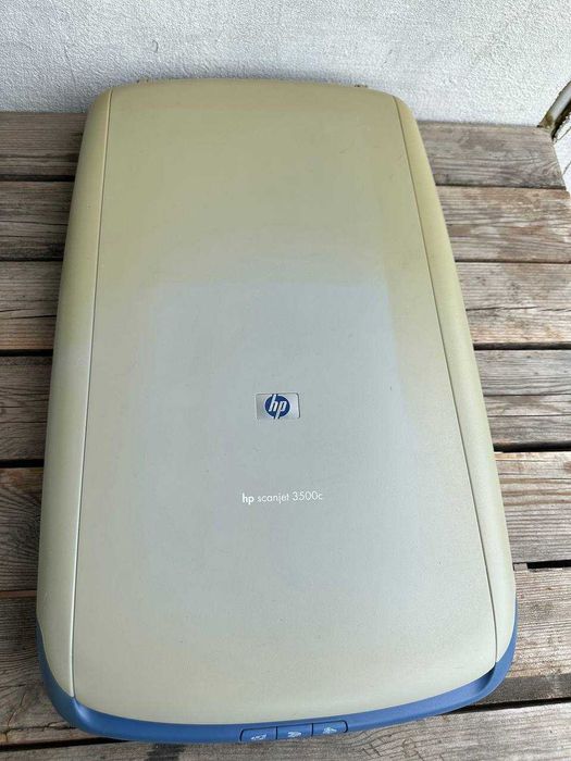 Сканер HP Scanjet 3500c  (на запчастини.немає бж)