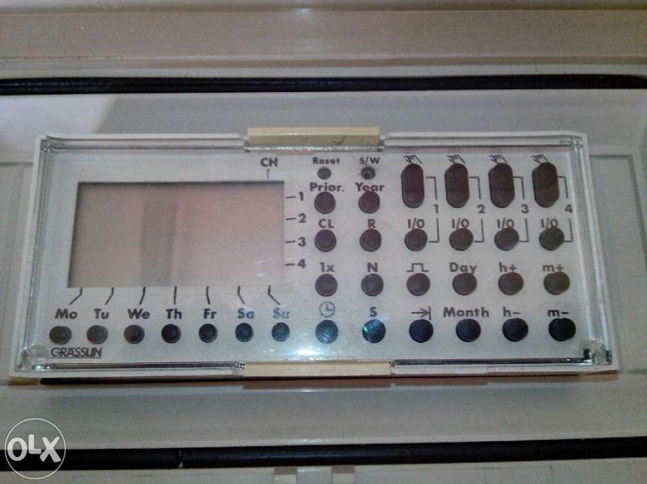 Interruptor horário digital Grassun semanal de 4 canais