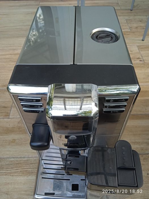 Кавоварка Saeco incanto