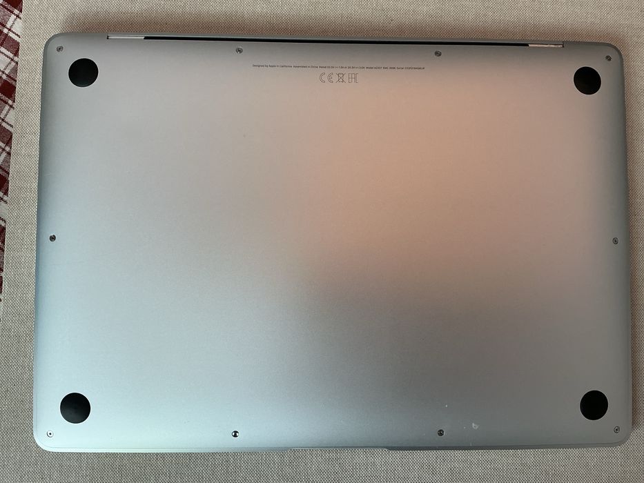 MacBook Air M1 2020 16GB
