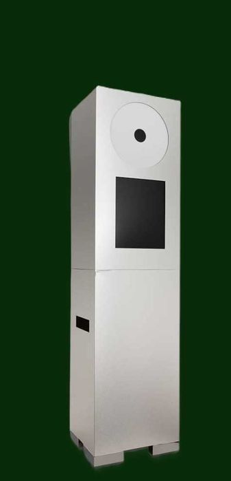 FOTOBUDKA wynajem na każdą okazję.