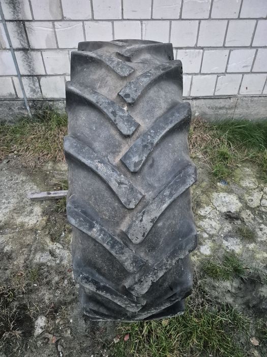 Opona rolnicza 380/70-24 Stomil
