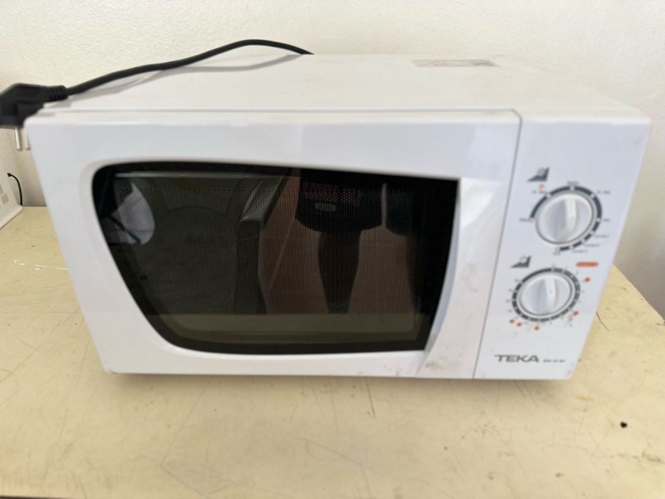 Microondas TEKAmw20bf