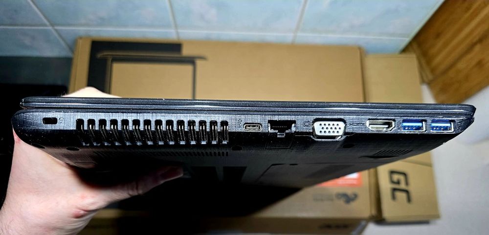 Prezent Na Komunie Laptop Komputer