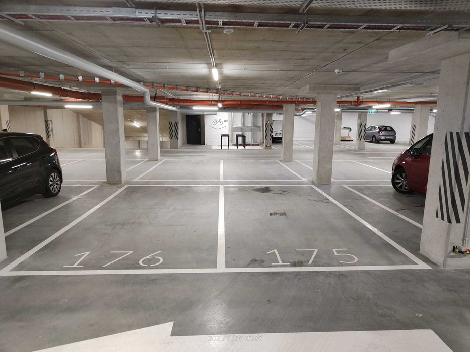 Miejsce postojowe w garażu podziemnym – Port Popowice ; ul. Białowieska 105 (bud. H) - Widok 2