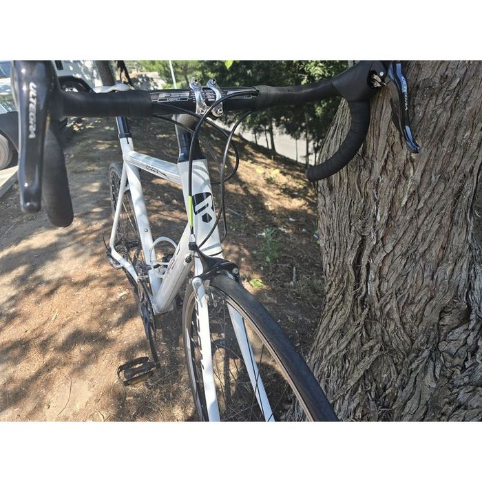 Bicicleta de estrada L com ultegra 10x2v