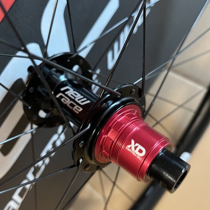 Rodas New Race Carbon C30 - C4A