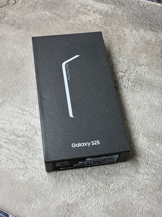Samsung S25 12/128