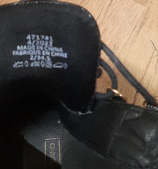 r. 34 River Island Czarne buciki za kostkę na zamek