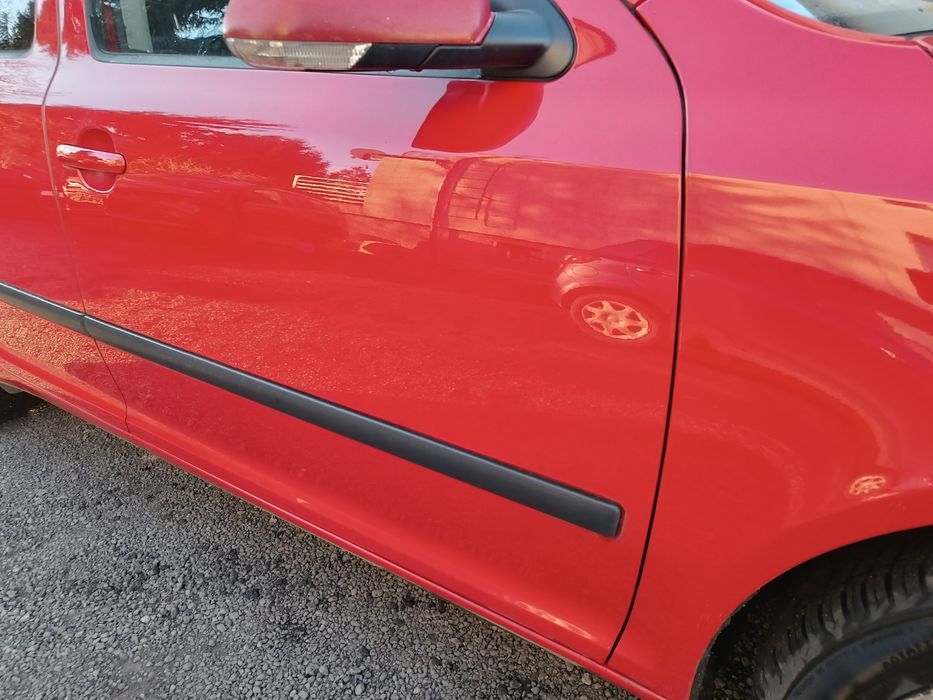 Skoda Octavia 2 II - Drzwi przód przednie prawe kpl. 8151