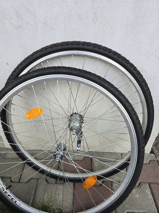 Opony rowerowe "zimówki" na felgach 28