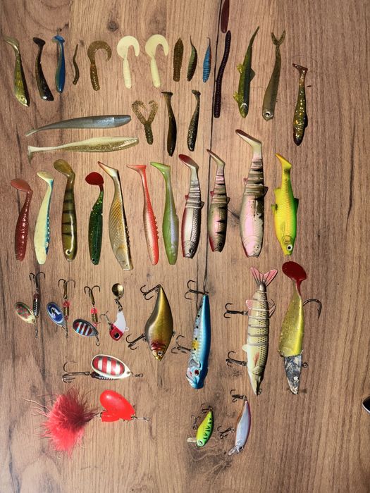 zestaw przynęt spinningowych