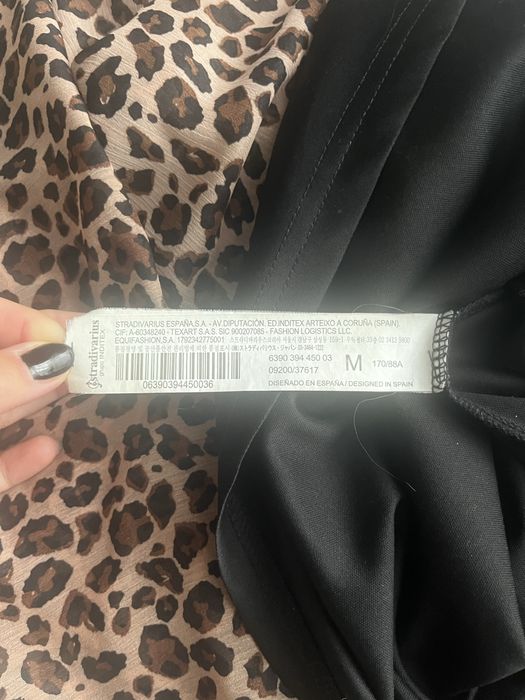 Stradivarius sukienka długa w centki M