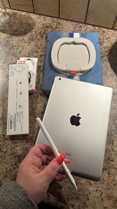 Tablet iPad Apple Air Retina 10” - super stan!