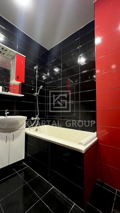 Продаж Євро 2 кімнатної квартири Київ голосіївській район