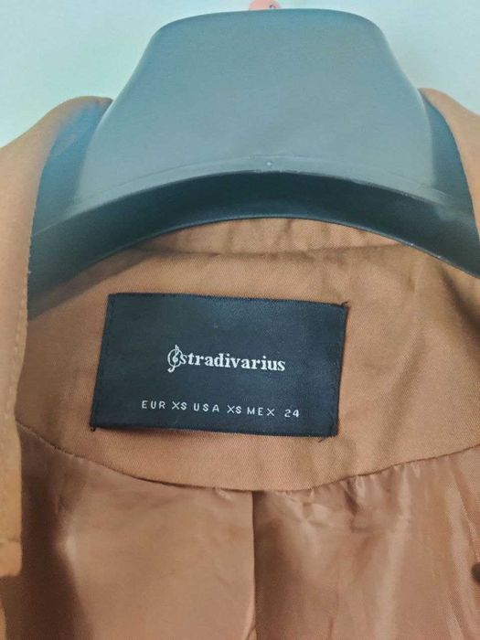 Trencz / płaszcz wiosenny Stradivarius camel | XS | pasek | klasyczny