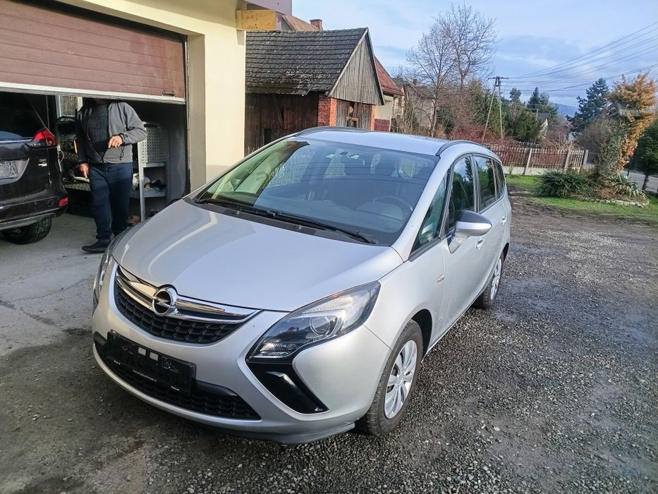 Opel Zafira piękny stan możliwość zamiany