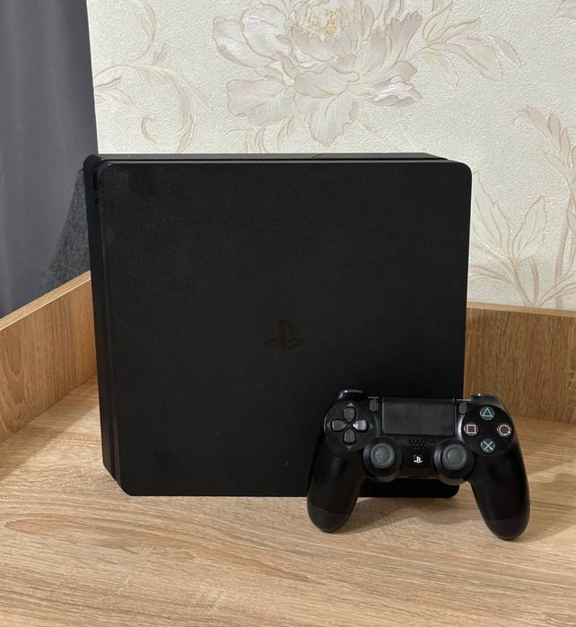 Продам Sony PS4 Slim 512Gb | 2 Геймпада