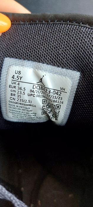 Buty  JORDAN AIR 1 MID (GS)   R. 36,5